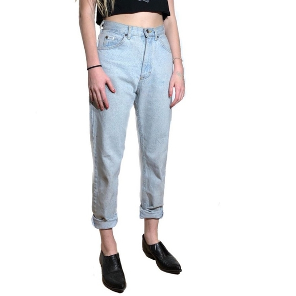 high waisted mom jeans size 18